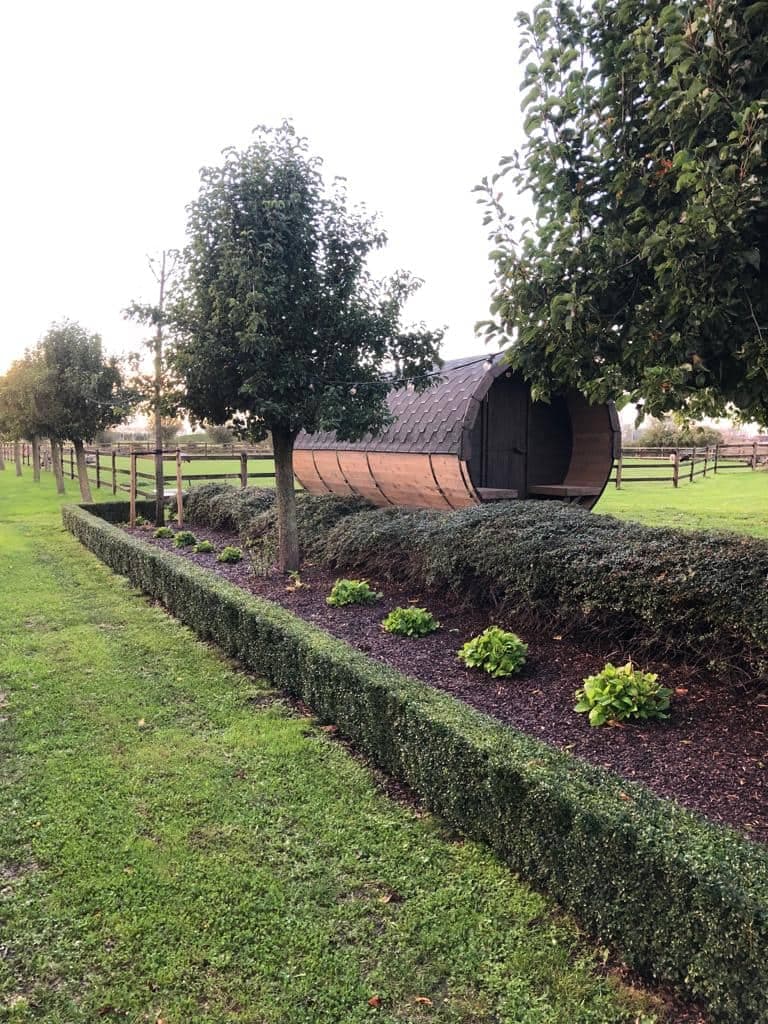 Outdoor barrel sauna wholesale and distribution